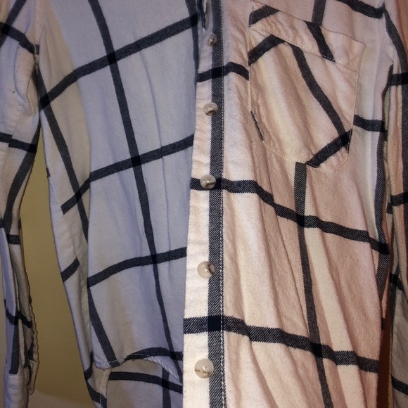 Flannel - Picture 4 of 6